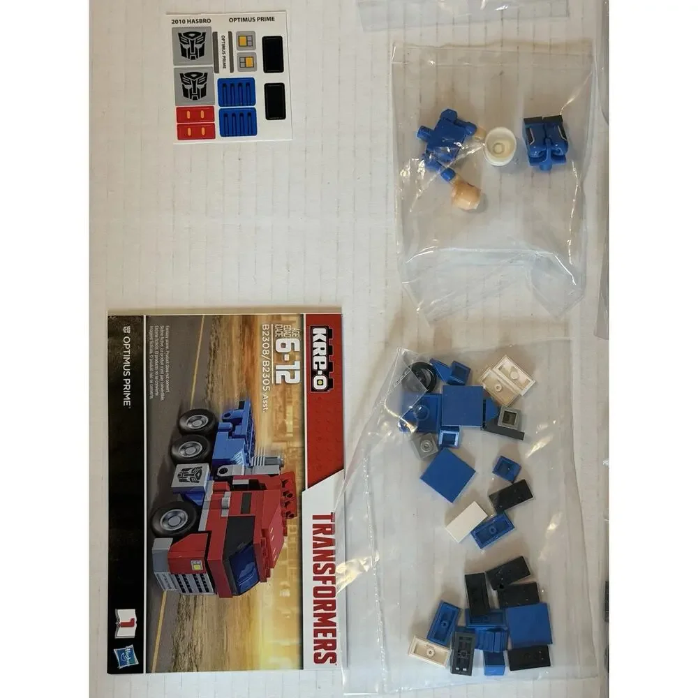 KRE-O Hasbro Transformers Optimus Prime & Mirage (209 Pieces) FREE SHIPPING
